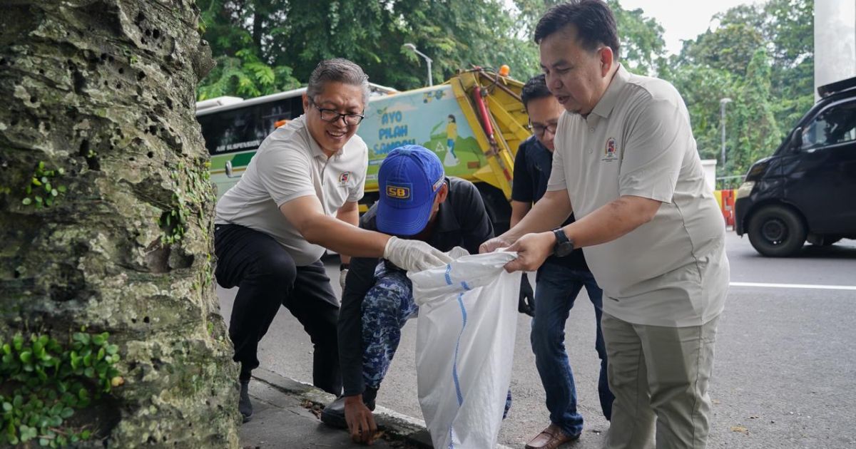 Ketua DPRD Kota Bogor Hadiri Aksi Korve Kebersihan Bersama Menteri LH: Targetkan Hattrick Adipura