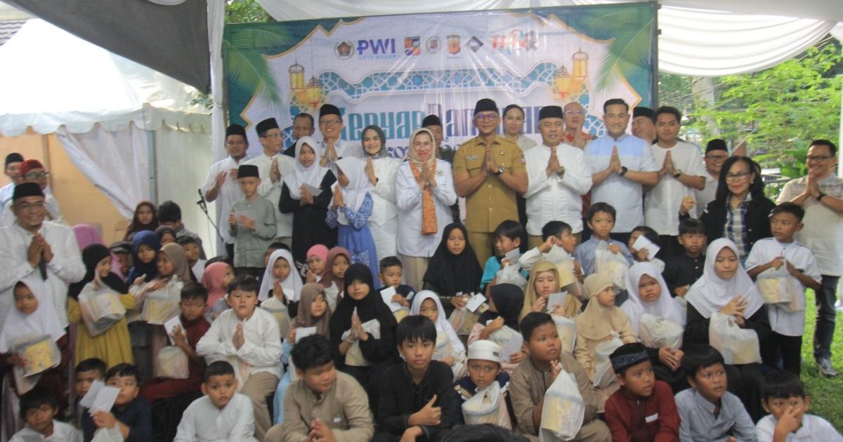 PWI Kota Bogor Santuni 200 Yatim dan Dhuafa, Momentum Perkuat Sinergi Antar Lembaga