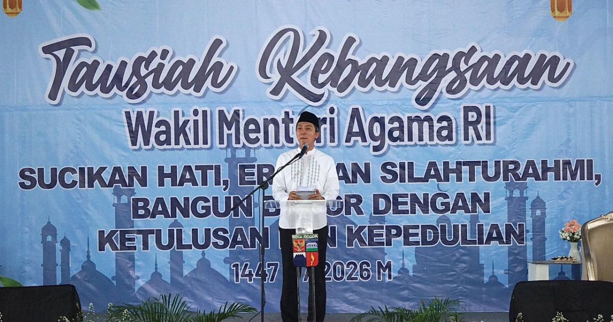Tausiah Kebangsaan di Balai Kota, Wamenag Ingatkan Pentingnya Nilai Ketuhanan dalam Kebangsaan