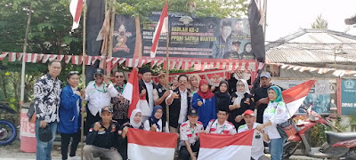 Forum Pembauran Kebangsaan (FPK) Kabupaten Bogor Bagikan 1000 Bendera Merah Putih