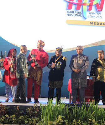 ANUGERAH KEBUDAYAAN PWI  DI TENGAH PESTA DEMOKRASI 2024   