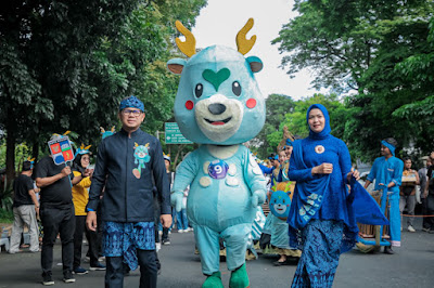 Inovasi dan Konsistensi Kembangkan UMKM Kriya, Yane Ardian Raih Dekranasda Jabar Award 2023