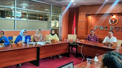 Meriahkan HUT IKWI, PWI Pusat Gelar Fun Walk 2023