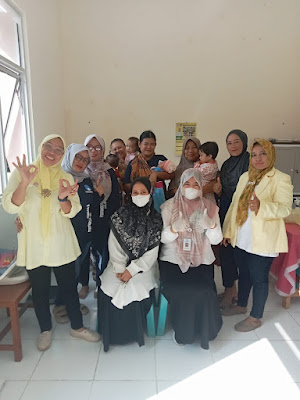 Pelaksanaan Pekan Imunisasi Nasional (PIN) di-Posyandu Mangga Tegal Gundil