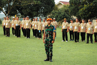 Perdana, Ketua RT dan RW Kedung Waringin Retret di Lanud ATS