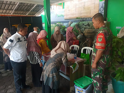 Kegiatan Rutin Posyandu di Desa Srogol. Kecamatan Cigombong 