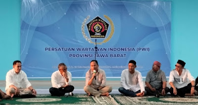 Buka Puasa Bersama, Ketua dan Sekum PWI Jabar 