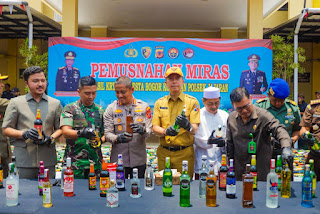 38.875 Miras Ilegal Dimusnahkan, Dedie Rachim Apresiasi Polresta Bogor Kota 