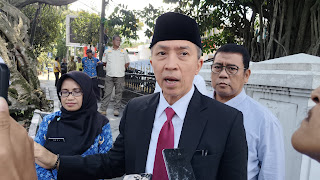 Berpotensi Membahayakan, Dedie Rachim Soroti Pohon Karet Kebo yang Sudah Berusia 70 Tahun