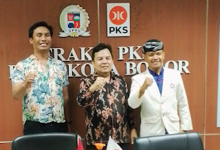 Pengurus Baru Mahasiswa Hindu Kenalkan Diri ke Adityawarman 