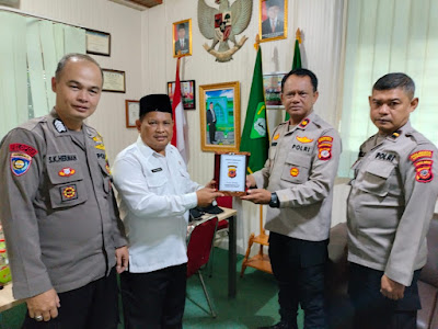 MTS Negeri Kota Bogor Bersama Polsek Bogor Utara Gelar Upacara Bendera