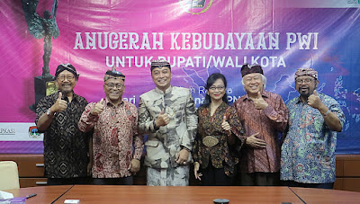 WALI KOTA SURABAYA PEDULI PADA RUTILAHU WONG CILIK REK