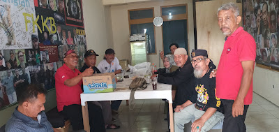 Lakukan Bebersih Sekertariat Forkind Kokolot Bogor