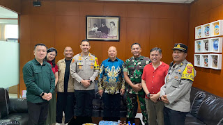 Pastikan Aman dan Nyaman, Kapolresta Bogor Kota bersama Dandim 0606 Kota Bogor Kunjungi Gereja Betlehem 