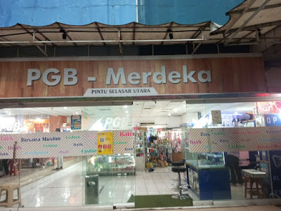 Grand Opening, Kedai Bunda Jeane  Hadirkan Nuansa Alam