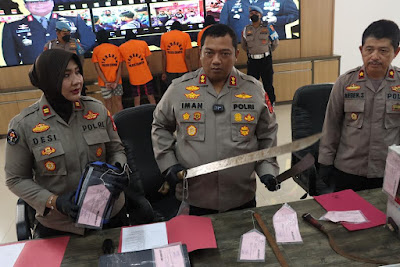 Pelaku Pencurian Yang Mengaku Sebagai Gangster, di Ungkap Polsek Ciampea Polres Bogor