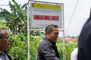 Komisi III DPRD Kota Bogor Lakukan Sidak Proyek Rehabilitasi TPT di Kecamatan Bogor Barat