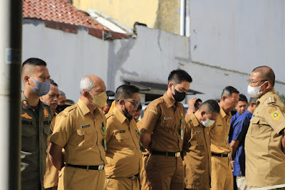 Camat Caringin Pimpin Kegiatan Apel Pagi Hari Senin