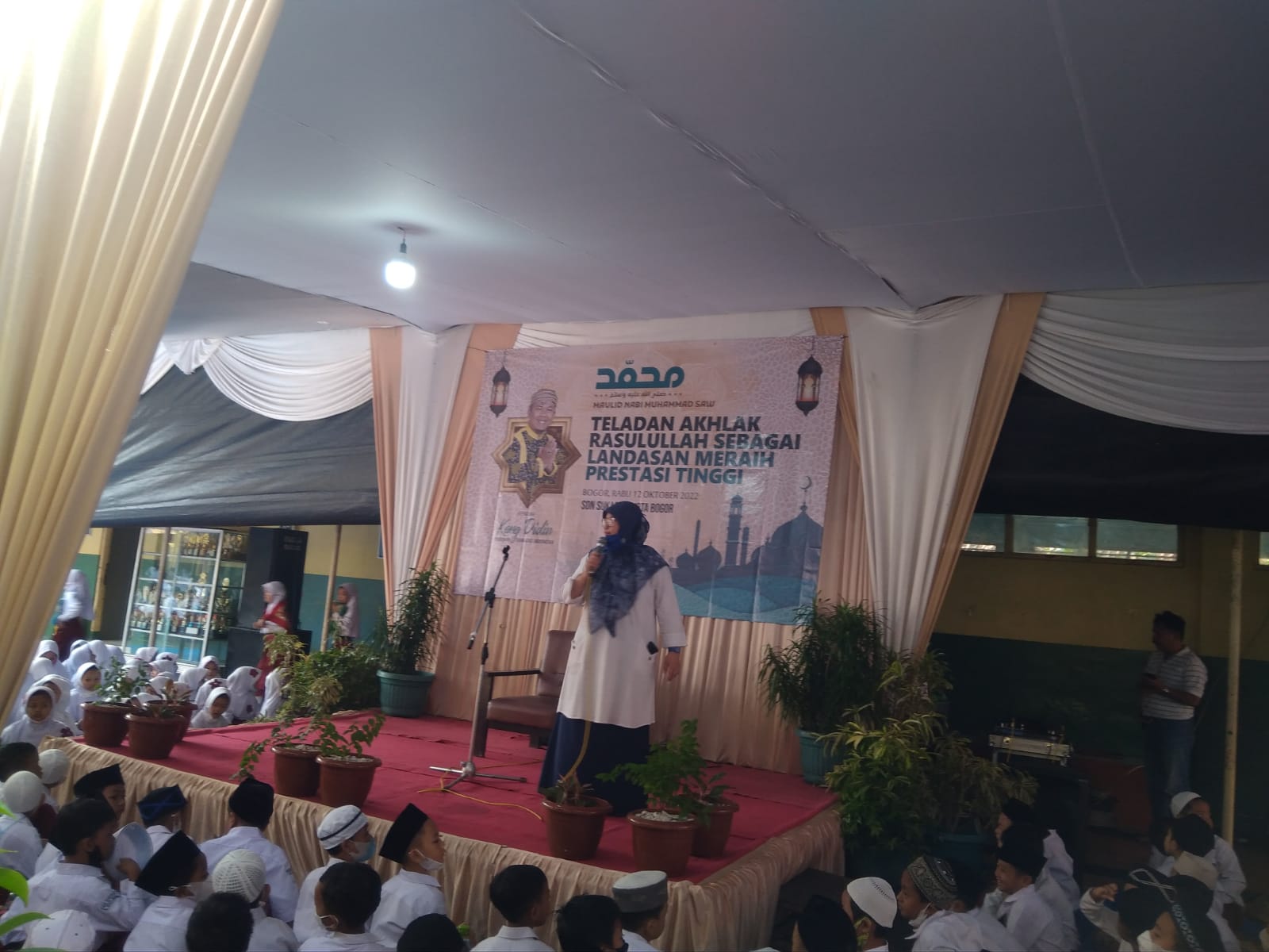 Keteladanan Nabi Muhammad SAW Landasan Meraih Prestasi