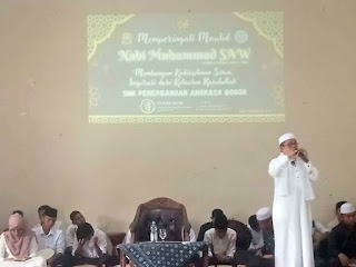 Sekolah Menengah Kejuruan Penerbangan Angkasa Bogor Gelar Maulid Nabi Muhammad