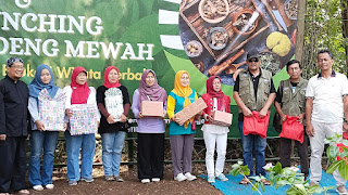 Gebyar Stunting dan Launching Kampoeng Mewah, Kelurahan Menteng