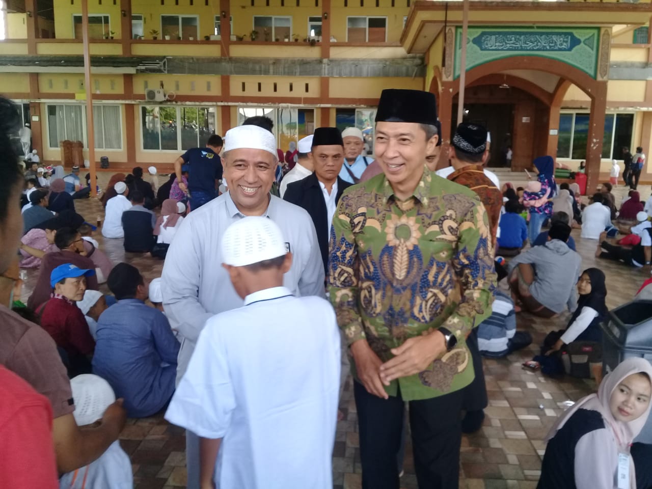 Ma'had Nurul Fata, Habib Hasan Al Attas Gelar Sunatan Massal