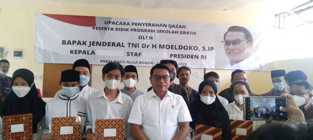 Jenderal TNI (Purn) Dr. H. Moeldoko, S.IP., Hadir di PKBM Bakti Nusa