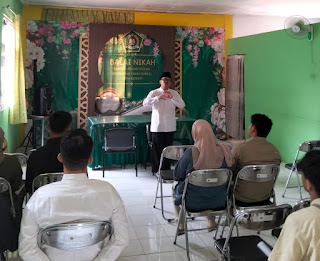 Pasangan Catin Ikuti Binwin di-KUA Tanah Sareal Kota Bogor