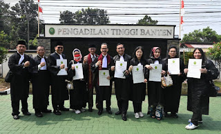 Tokoh Nasional Soegiharto Santoso Resmi Jadi Advokat PERATIN