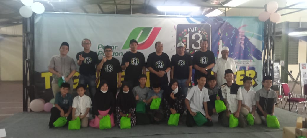 Perumda Pasar Pakuan Jaya Gelar Acara HUT ke-13 Sekaligus Bagikan Santunan Anak Yatim