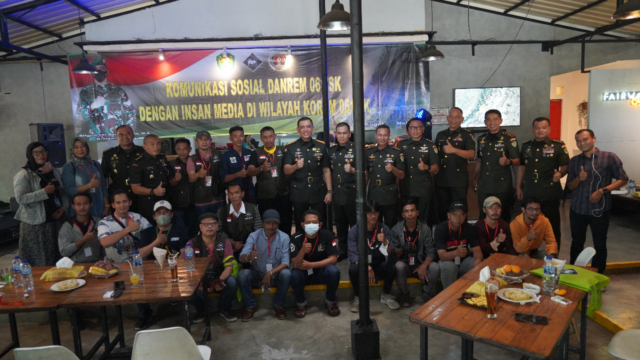 Brigjen TNI Rudy Saladin, M.A., Adakan Komsos dengan Insan Media di Wilayah Korem 061/SK