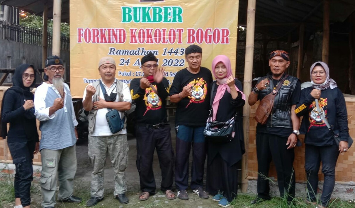 Keluarga Besar FKKB Mengucapkan, 