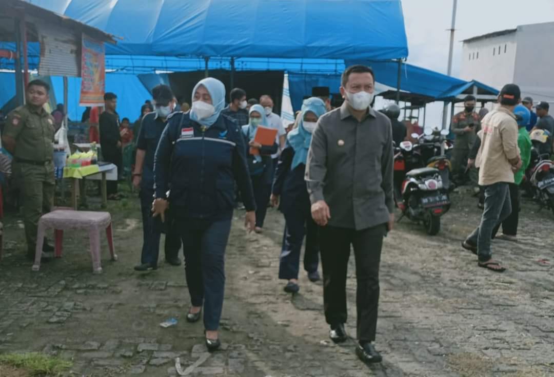 Tinjau Pasar Ramadhan, Begini Titipan Harapan Basli Ali