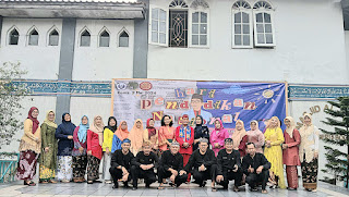 Peringatan Hardiknas di-SMA Negeri  5 Kota Bogor Adakan Berbagai Lomba