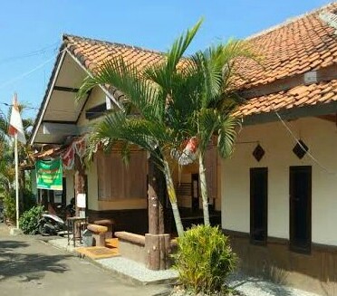 Pemdes Karangpapak Salurkan Bantuan PKH