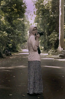 HAPSAH RAHAYU Meniti Sebagai Wanita Karir dibarengi Hobby 