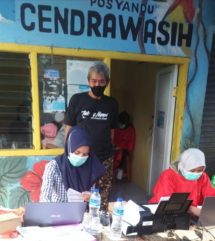 Posyandu Cendrawasih Gelar Vaksinasi Massal