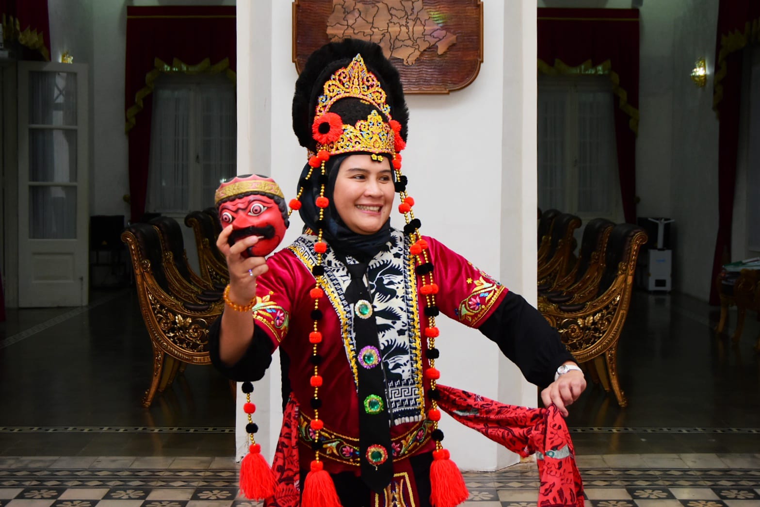 Bupati Indramayu Akan Menari Topeng di HPN