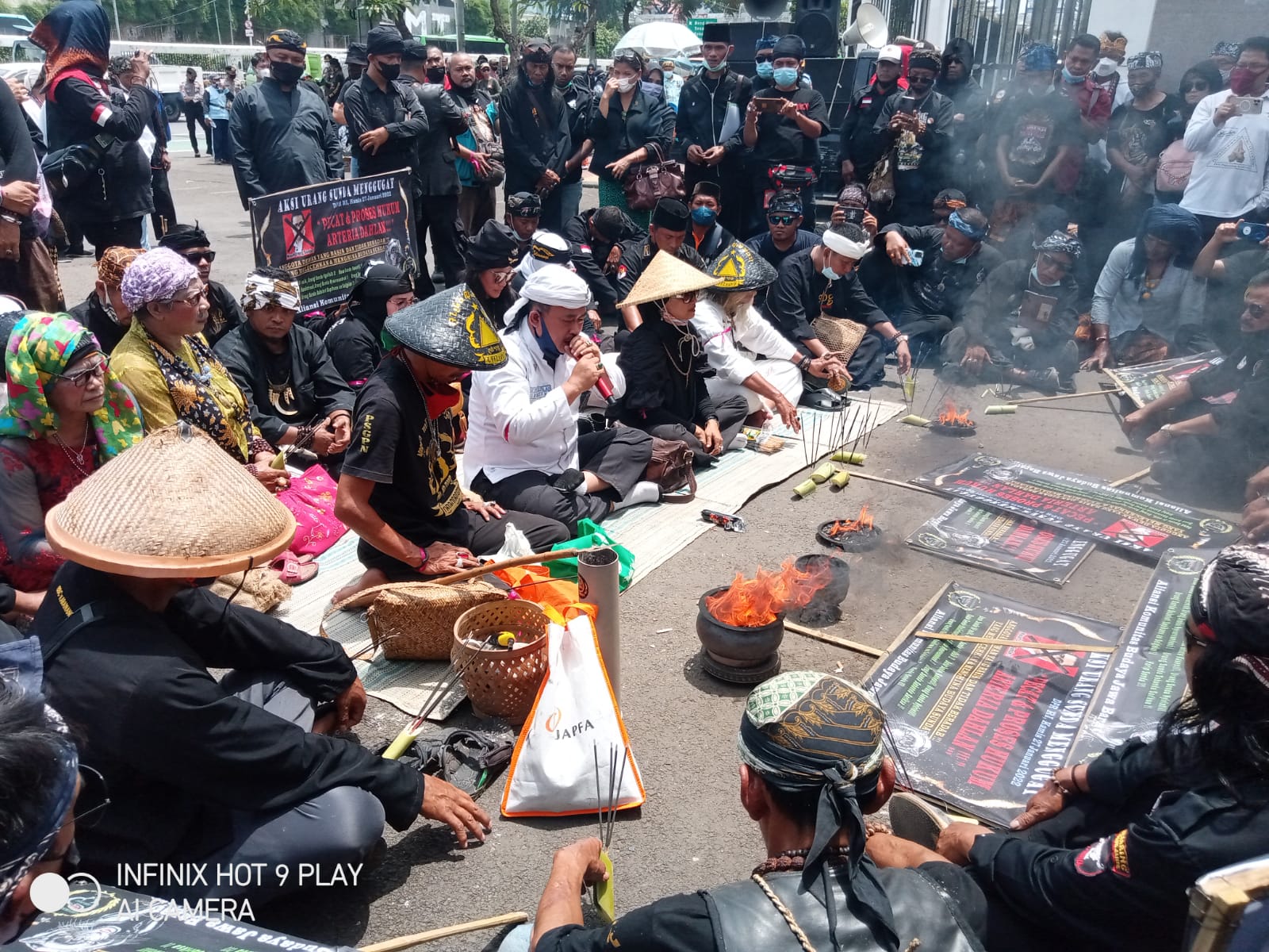 Pecat Arteria Dahlan dan Proses Hukum Harus Berjalan