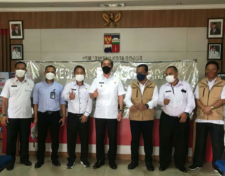 Sebanyak 2.127 Kepala Keluarga Terima Kartu KKS