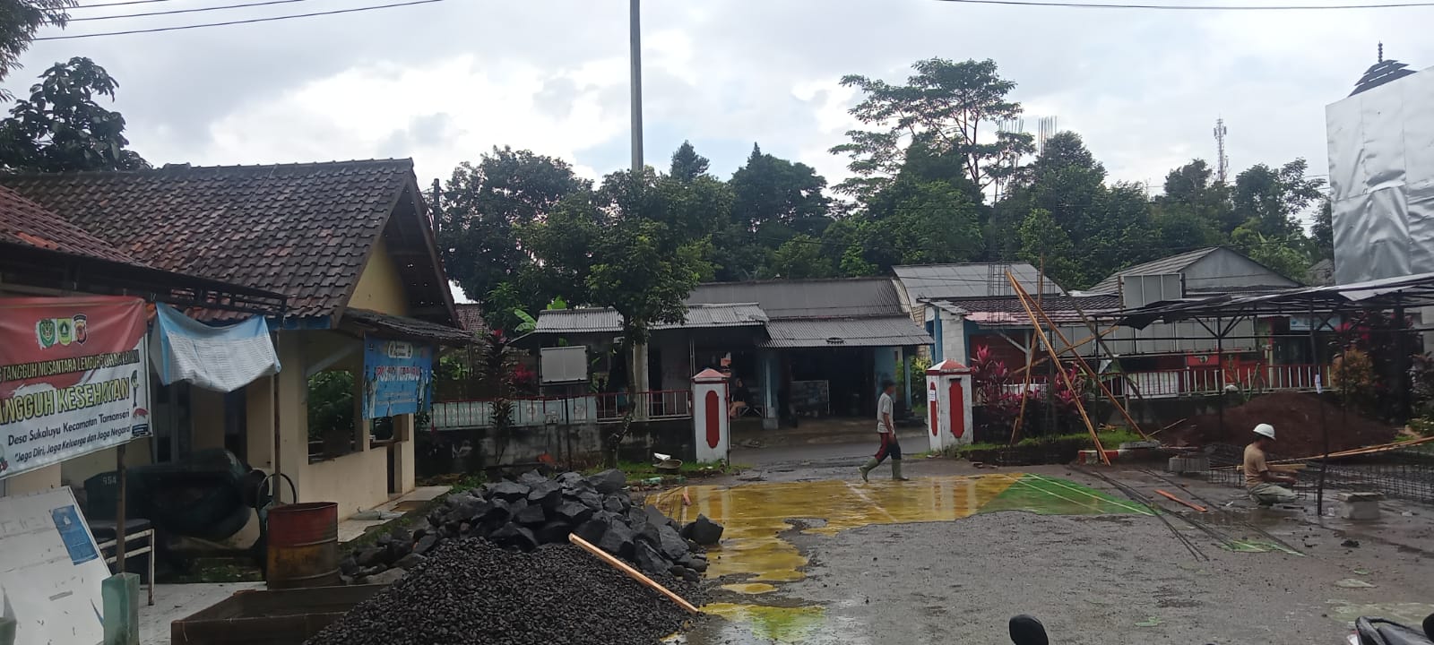 Pemdes Sukaluyu Realisasikan Dana Banprov