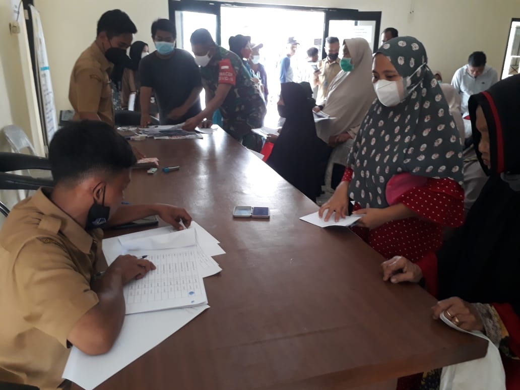 BLT-DD Tahap Akhir Telah di Salurkan Pemdes Sukajaya