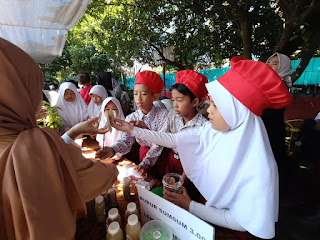 Market Day SDN 03 Sindang Barang