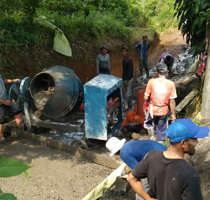 Pemdes Tajur Halang Realisasikan Program Samisade Tahap 1