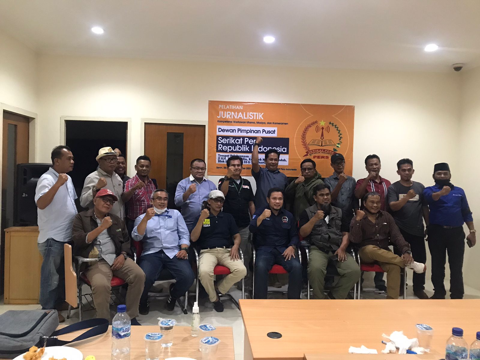 6 Wartawan Senior Beri Materi Pelatihan Jurnalistik SPRI