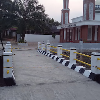 Pembangunan  Jembatan Penghubung Antar Desa Guna  Memperlancar  Aktivitas Warga