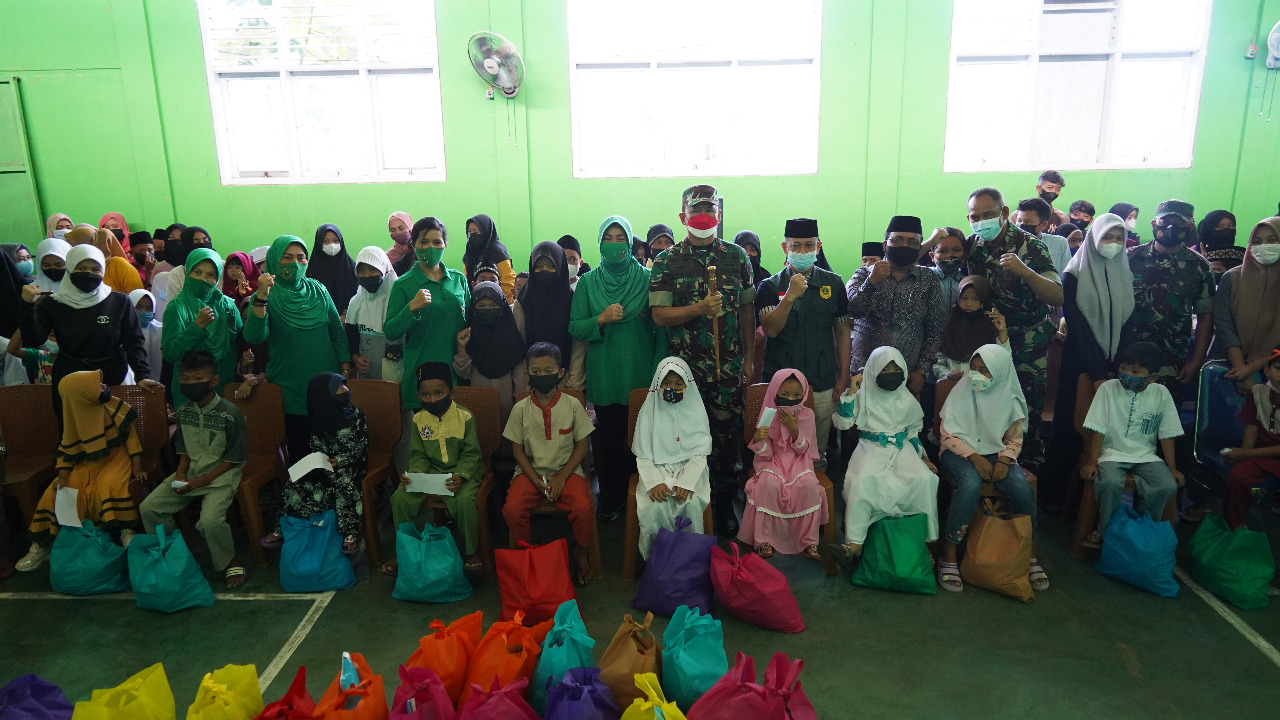 Danrem 061/SK Brigjen TNI Achmad Fauzi, S.I.P.,MM., Pantau Pelaksanaan Vaksinasi