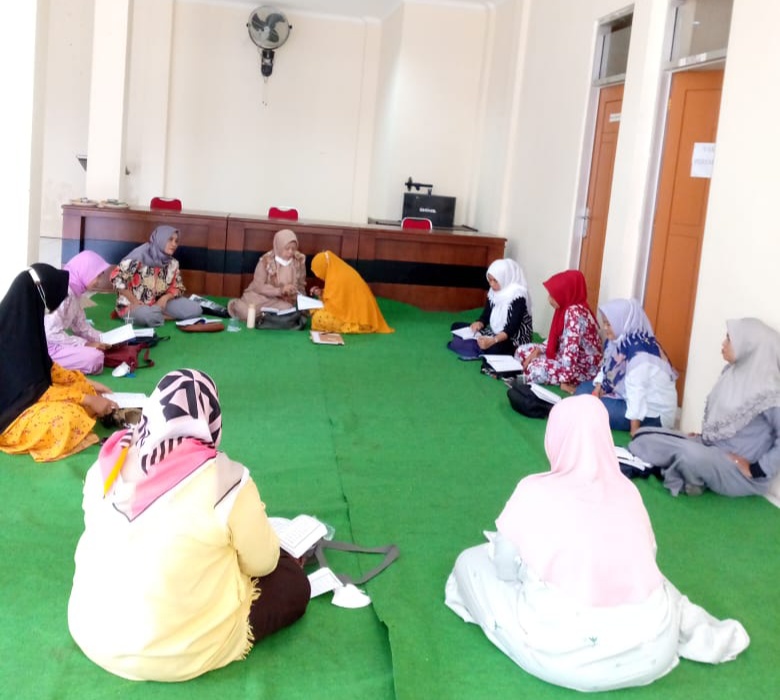 Gelar Pengajian Rutin Demi Penuhi Kebutuhan Agama