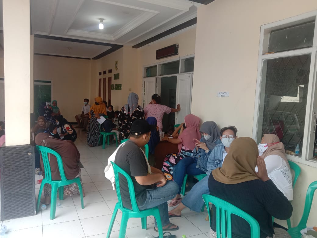 Pemdes Sukaresmi Gencar Laksanakan Serbuan Vaksinasi