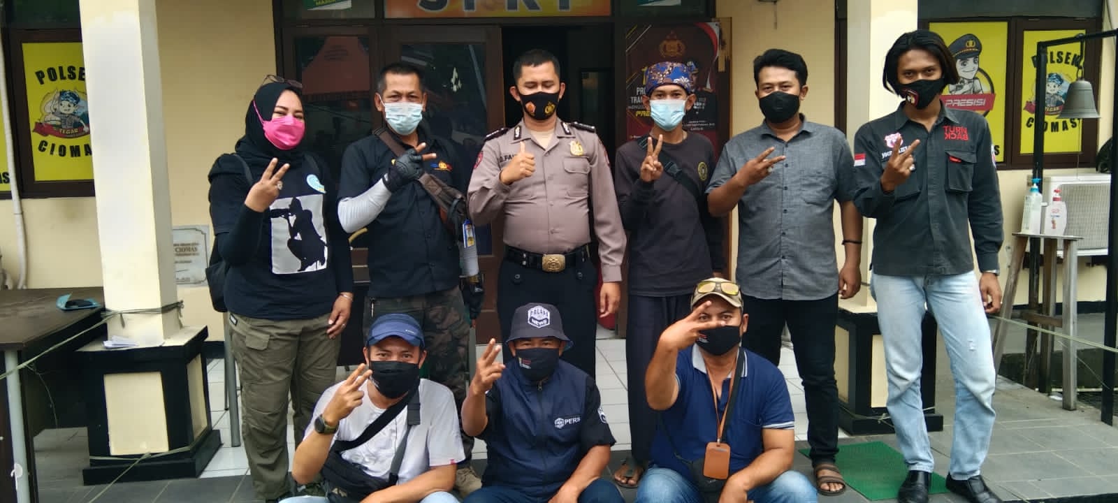 Ngopi Bareng Bersama Media, Cara Kapolsek Ciomas Pererat Silaturahmi